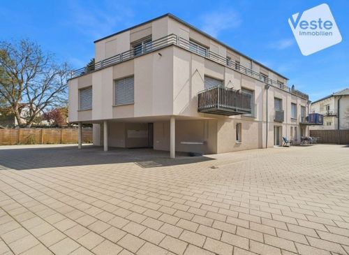 Einfamilienhaus Coburg - 2 Zimmer, 88 m&sup2;, 880&euro; | Angebot:26441693