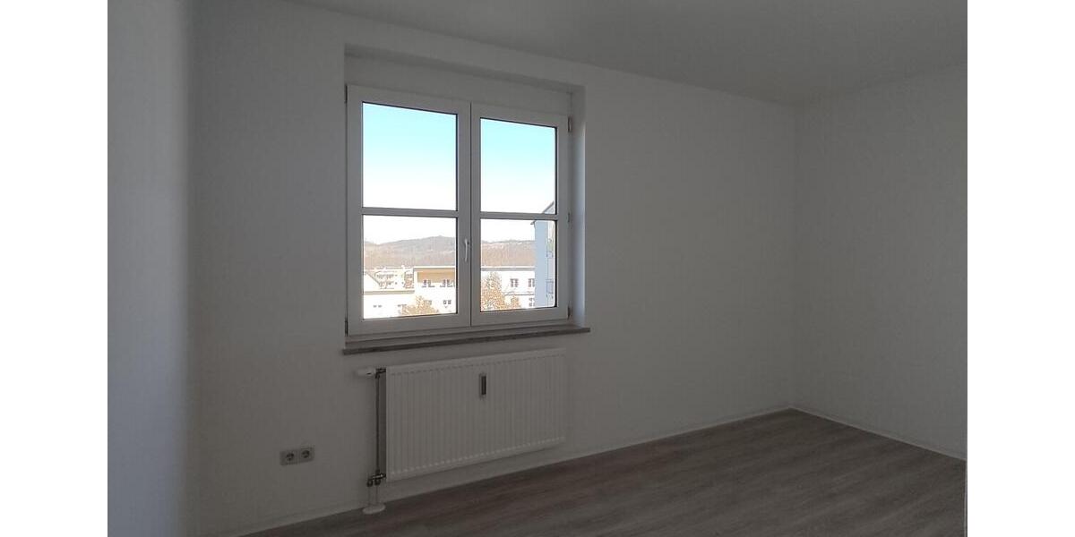 Etagenwohnung Plauen Alt Chrieschwitz - 4 Zimmer, 91 m&sup2;, 540&euro; | Angebot:26671103