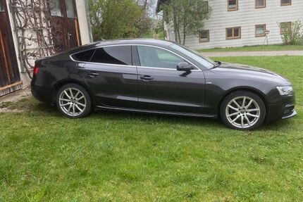 Audi A5 202.000 km 12.000 &euro; Unterreit 83567