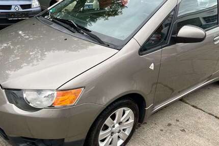 Mitsubishi Colt 35.000 km 8.490 € Dreieich 63303