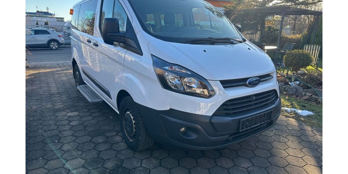 Ford Tourneo Custom 184.000 km 12.700 &euro; Landsberg am Lech 86899