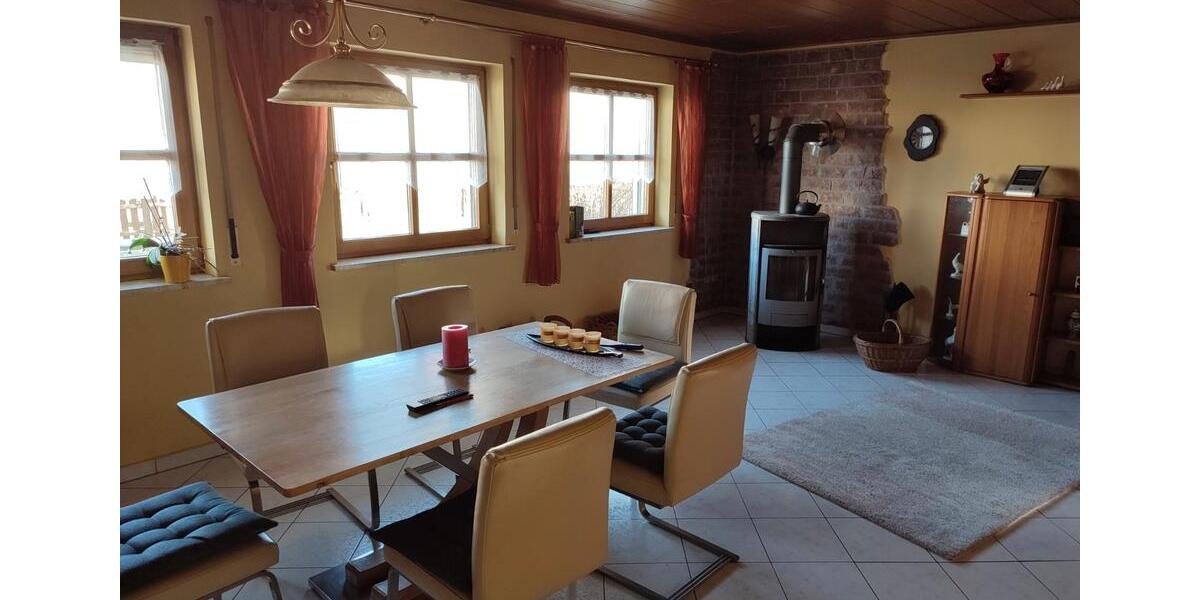 Einfamilienhaus Osterhofen - 8 Zimmer, 200 m&sup2;, 469.999&euro; | Angebot:27083523