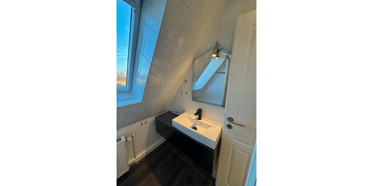 Dachgeschoßwohnung Maisach - 3 Zimmer, 98 m&sup2;, 2.100&euro; | Angebot:24962156