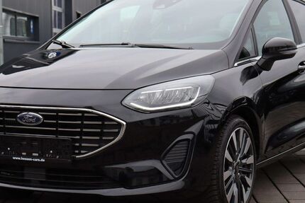 Ford Fiesta 8.250 km 16.501 &euro; Flörsheim am Main 65439