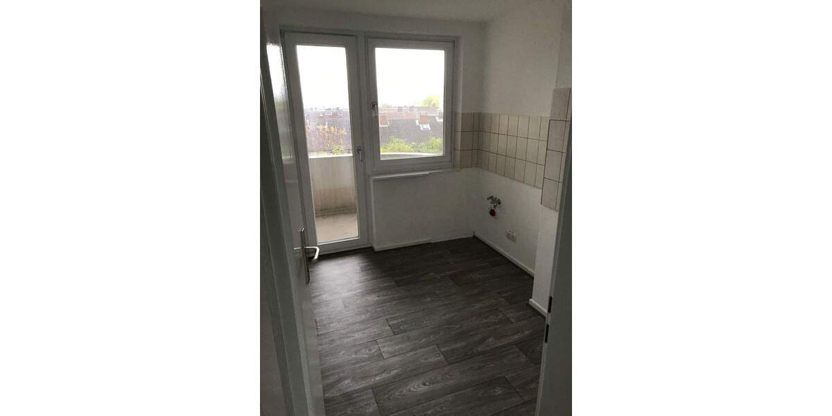 Etagenwohnung Kassel Niederzwehren - 1 Zimmer, 44 m&sup2;, 355&euro; | Angebot:25390494