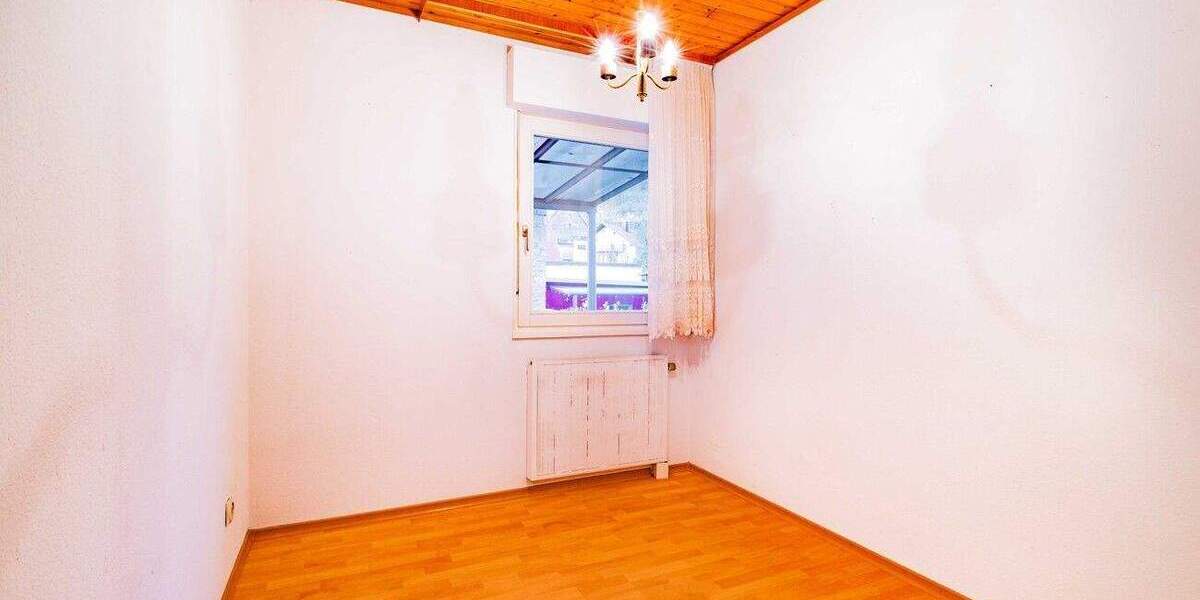 Etagenwohnung Ettenheim Altdorf - 6 Zimmer, 144 m&sup2;, 357.000&euro; | Angebot:25424295