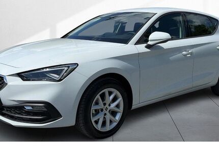 Seat Leon 7.500 km 23.890 &euro; Dresden 01067
