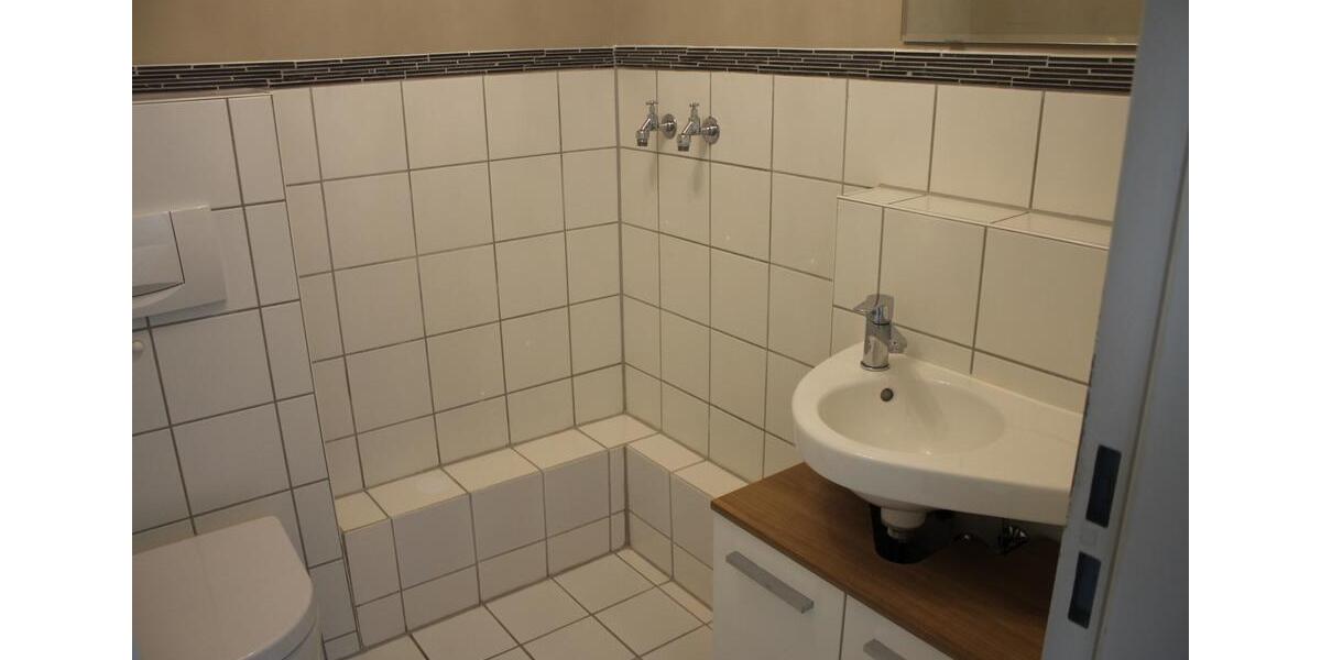 Reihenhaus Regensburg Gallingkofen - 4 Zimmer, 102 m&sup2;, 1.790&euro; | Angebot:23200367