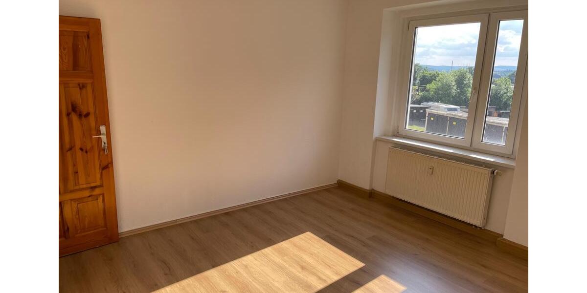 Etagenwohnung Plauen - 1 Zimmer, 27 m&sup2;, 24.000&euro; | Angebot:26986962