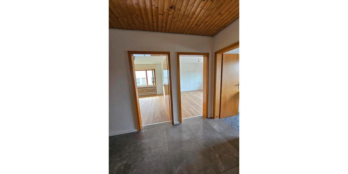 Etagenwohnung Hohenroda - 3 Zimmer, 85 m&sup2;, 650&euro; | Angebot:23864138