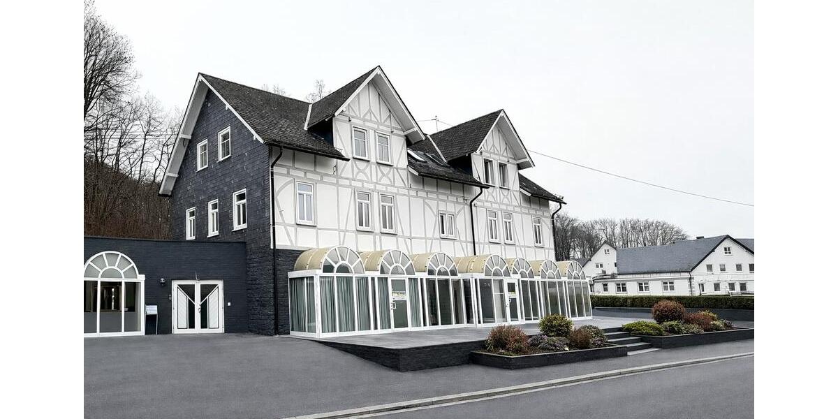 Mehrfamilienhaus, Wohnhaus Bad Marienberg (Westerwald) - 12 Zimmer, 607 m&sup2;, 1.200.000&euro; | Angebot:26182813