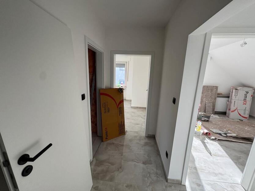 Wohnung zur Miete 800 Miete + 200 Nebenkosten zimmer