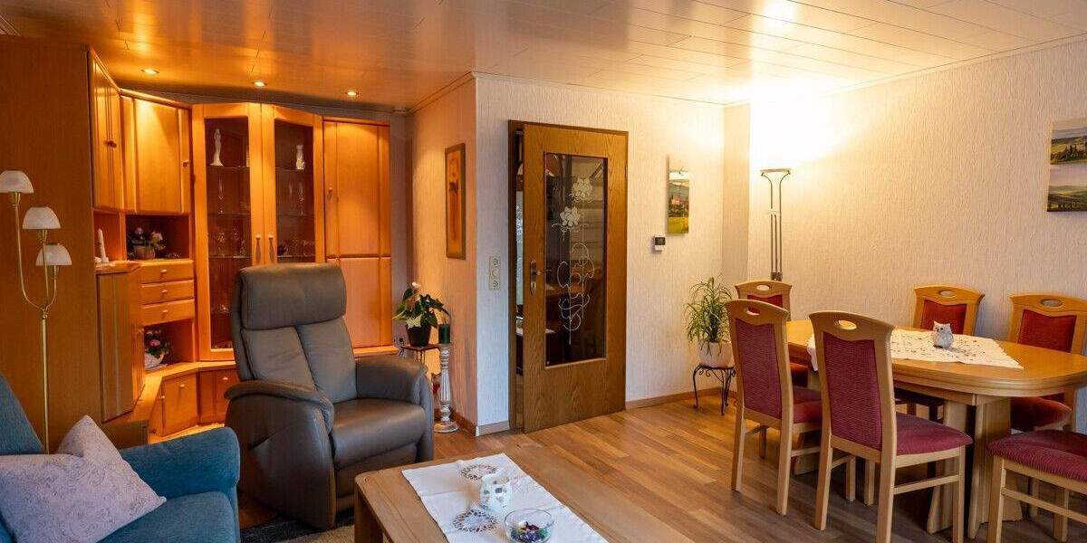 Reihenmittelhaus Delmenhorst Hasport/Annenheide - 5 Zimmer, 112 m&sup2;, 266.000&euro; | Angebot:25737690