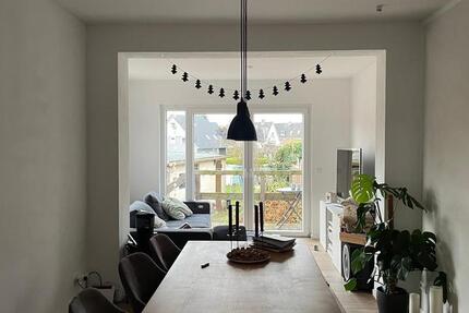 Doppelhaushälfte (112qm) zum 01.03.26 zu vermieten 4.5 zimmer