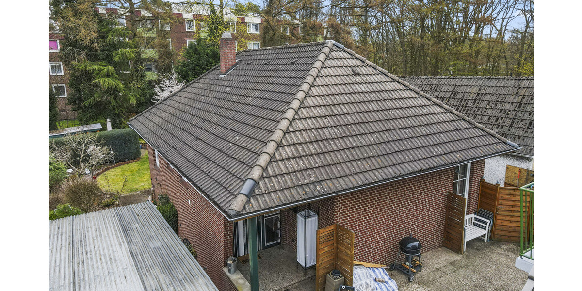 Delmenhorst-Annenheide Gepflegter Walmdachbungalow mit schönem Garten in zweiter Reihe - Bungalow Delmenhorst / Annenheide Annenheide | Angebot:26355215