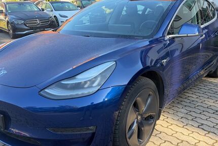 Tesla Model 3 72.824 km 25.450 &euro; Bad Kissingen 97688