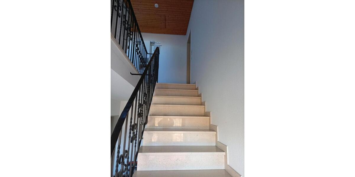 Dachgeschoßwohnung Betzdorf - 3 Zimmer, 78 m&sup2;, 630&euro; | Angebot:25380702