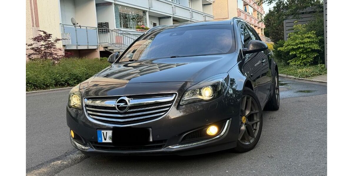 Opel Insignia 198.000 km 6.900 &euro; Reichenbach im Vogtland 08468