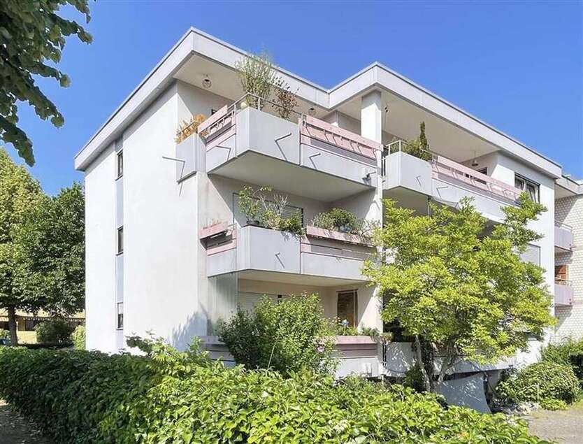 Haus zum Kaufen in Weinheim 1.200.000 € 396 m²