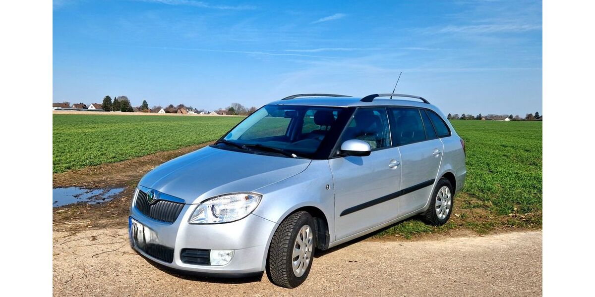 Skoda Fabia 211.450 km 1.900 &euro; Würselen 52146