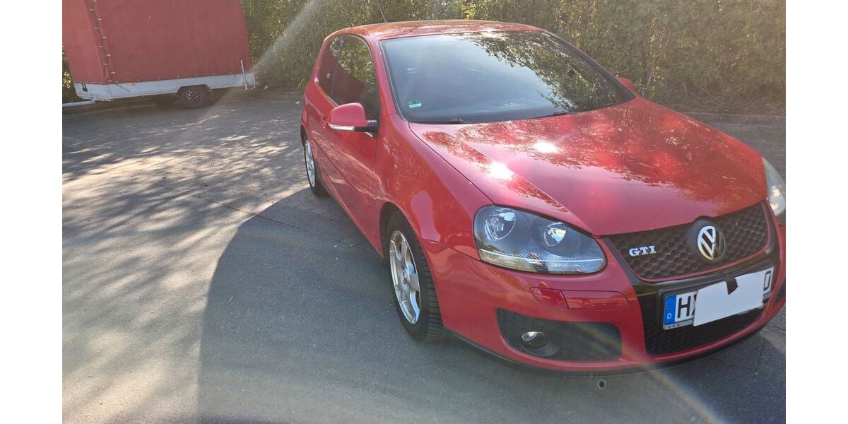 VW Golf 225.000 km 3.800 &euro; Bad Driburg 33014
