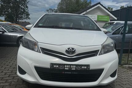 Toyota Yaris 55.421 km 6.490 &euro; Münster 48157