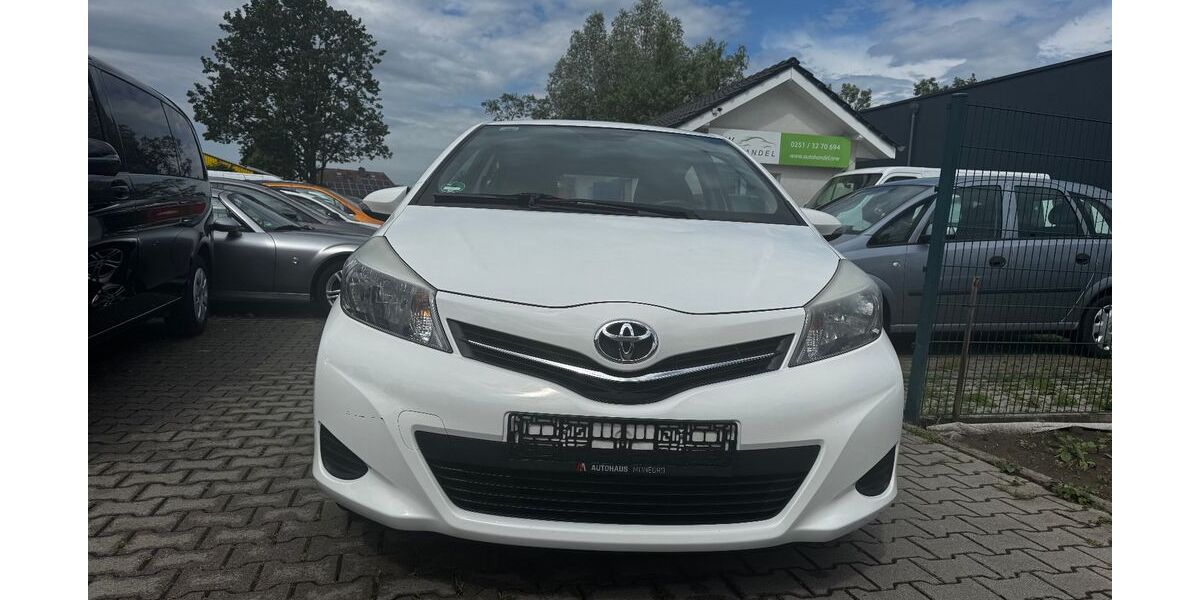 Toyota Yaris 55.421 km 6.490 &euro; Münster 48157