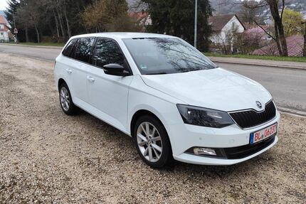 Skoda Fabia 110.200 km 8.999 &euro; Straßberg 72479
