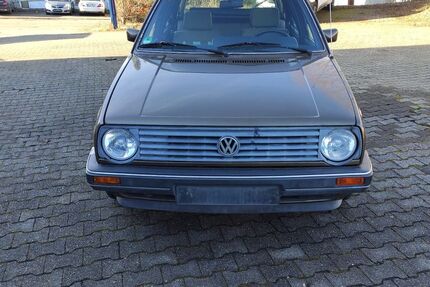 VW Golf 116.000 km 999 &euro; Waiblingen-Neustadt 71336