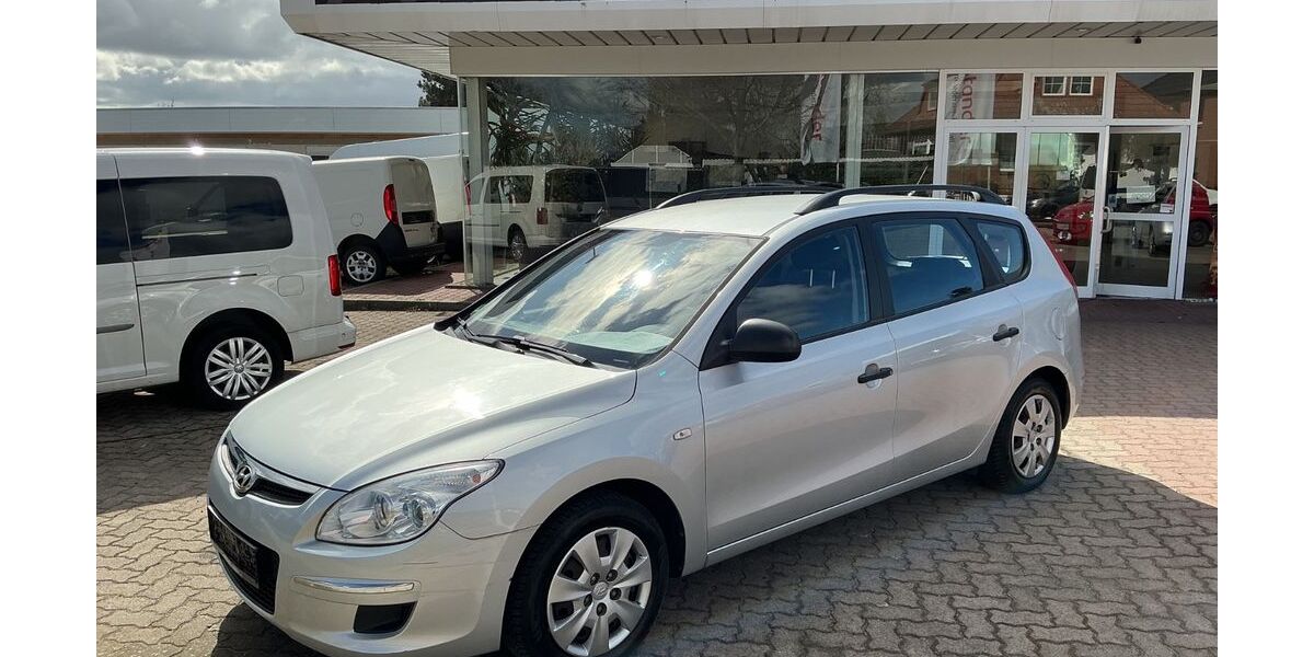 Hyundai i30 205.000 km 1.480 &euro; Möser 39291