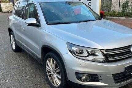 VW Tiguan 107.668 km 12.590 &euro; Diepholz 49356