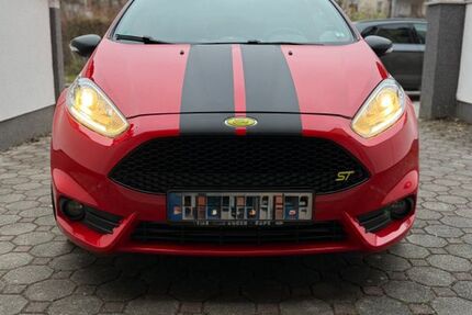 Ford Fiesta 93.000 km 8.490 &euro; München 81373