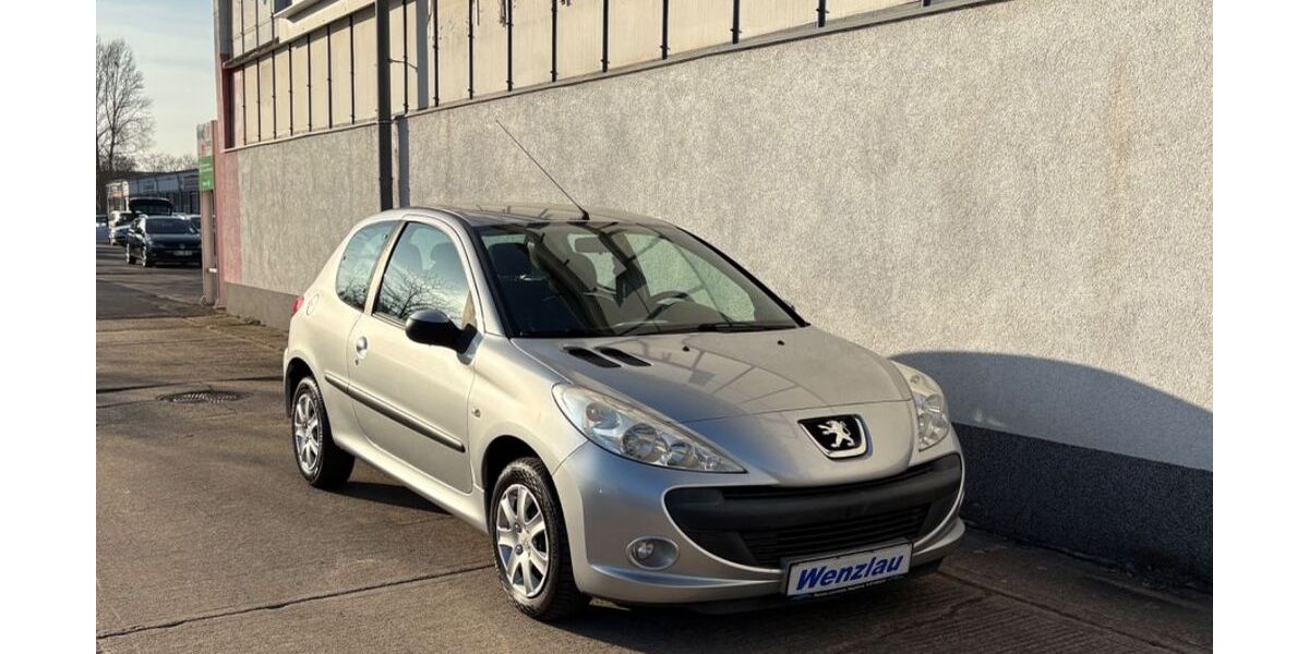 Peugeot 206 137.000 km 2.500 &euro; Magdeburg 39128