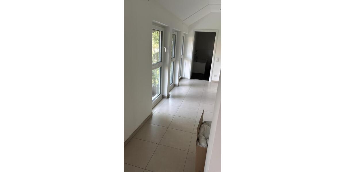 Etagenwohnung Wiesloch - 3 Zimmer, 96 m&sup2;, 1.130&euro; | Angebot:26429223