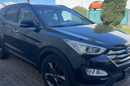 Hyundai SANTA FE 235.000 km 9.850 &euro; Kiel 24113