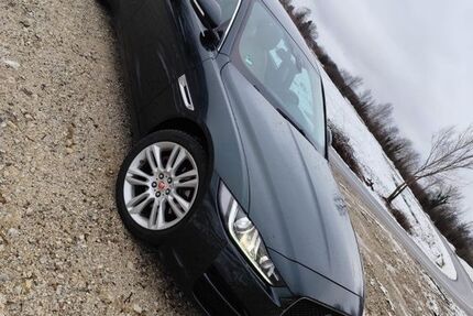 Jaguar XE 220.000 km 9.500 &euro; Regensburg 93053