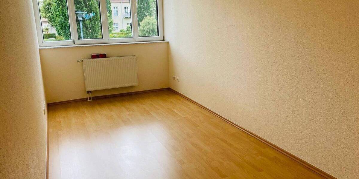 Zimmer Halle Heide Süd - 3 Zimmer, 80 m&sup2;, 1.070&euro; | Angebot:26410434