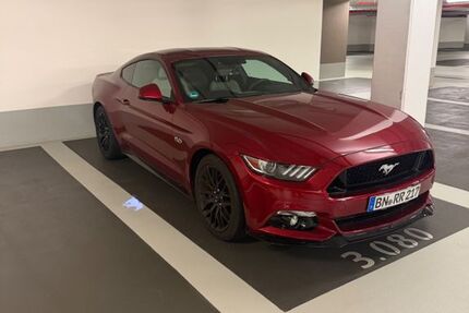 Ford Mustang 44.074 km 34.999 &euro; Bonn 53179