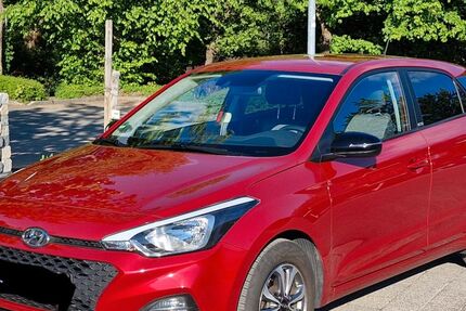 Hyundai i20 59.000 km 12.900 &euro; Penzberg 82377
