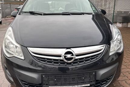 Opel Corsa 140.000 km 5.900 &euro; Lübeck 23560
