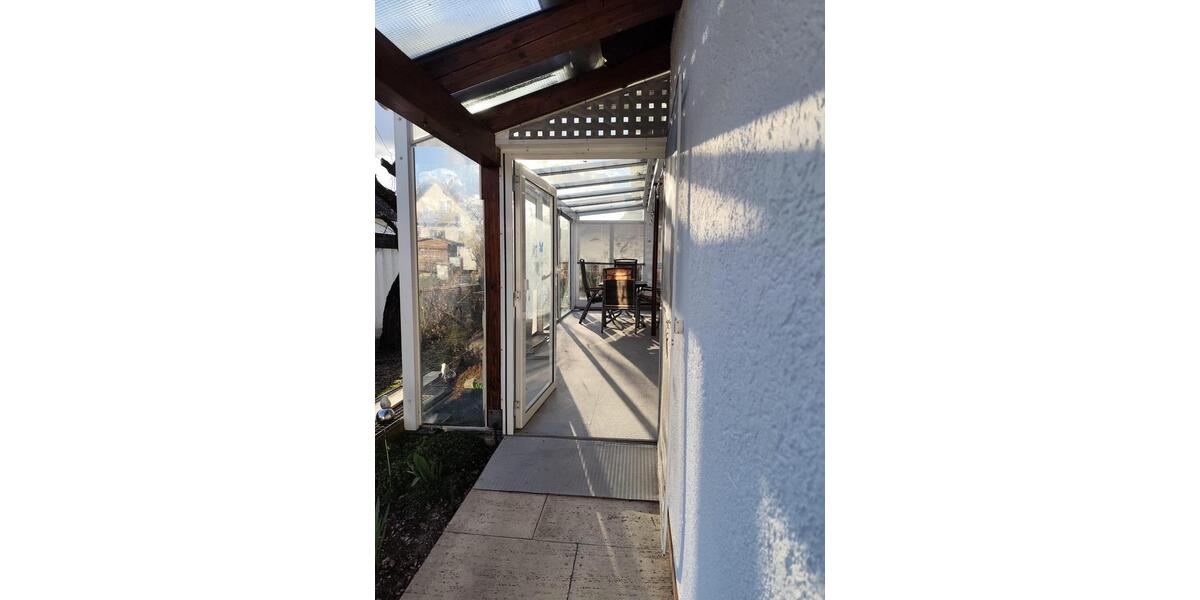 Erdgeschoßwohnung Backnang - 2.5 Zimmer, 72 m&sup2;, 700&euro; | Angebot:26276835