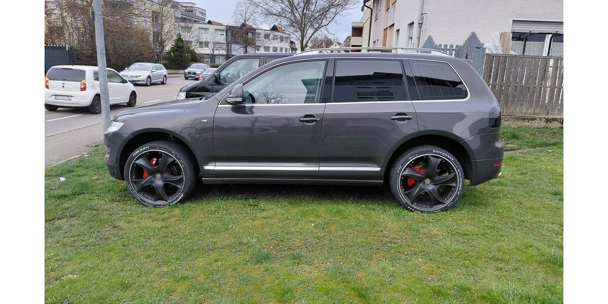 VW Touareg 158.000 km 18.000 &euro; kernen 71394