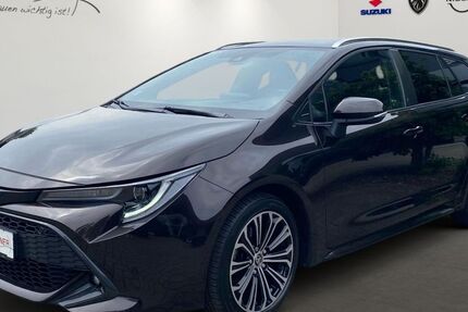 Toyota Corolla 71.903 km 21.495 &euro; Ludwigsfelde 14974