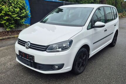 VW Touran 216.000 km 5.800 &euro; Niederaichbach 84100