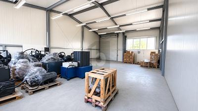 SOFORT NUTZBAR - DIREKTE AUTOBAHNNÄHE A81 - Gewerbeobjekt Ilsfeld | Angebot:27044440