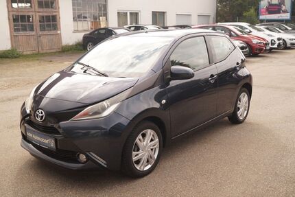 Toyota Aygo (X) 54.000 km 9.500 € Oberessendorf 88436