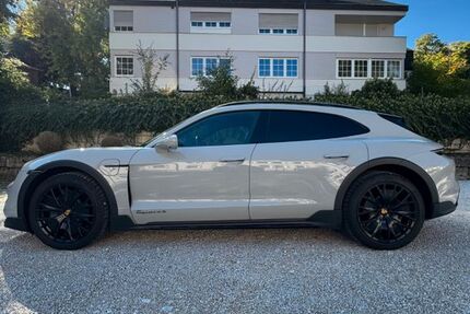 Porsche Taycan 61.000 km 77.950 € Sigmaringen 72488