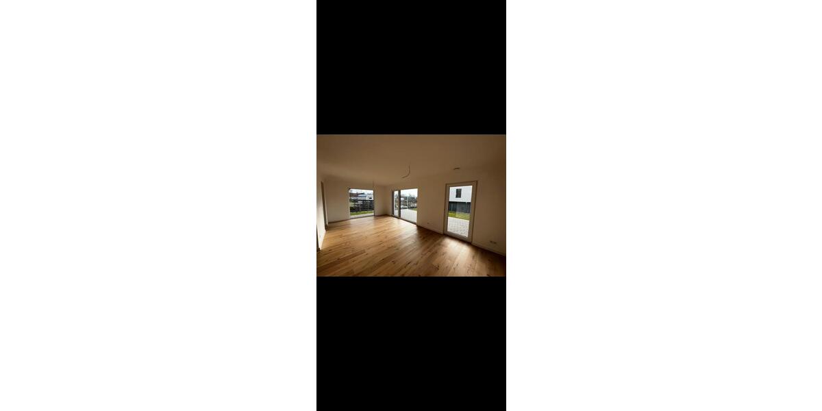 Doppelhaushälfte Oerlinghausen - 4.5 Zimmer, 125 m&sup2;, 1.600&euro; | Angebot:25400562