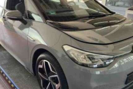 VW ID.3 74.053 km 18.930 € Erbendorf 92681