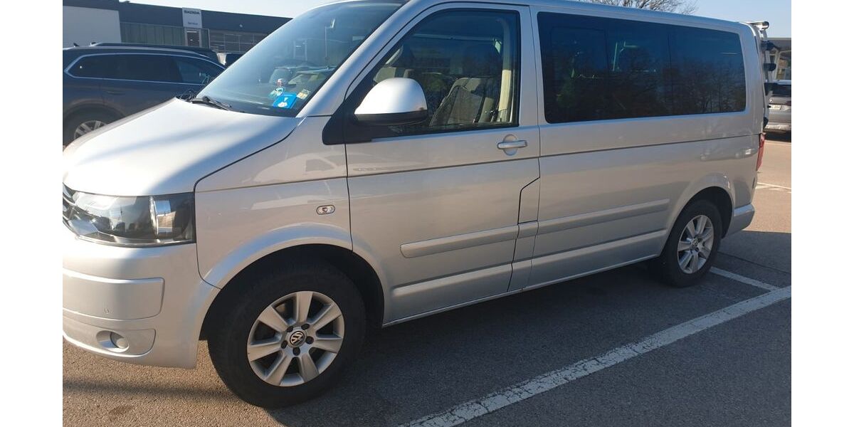 VW T5 Caravelle 292.000 km 9.500 &euro; Gerolsbach 85302